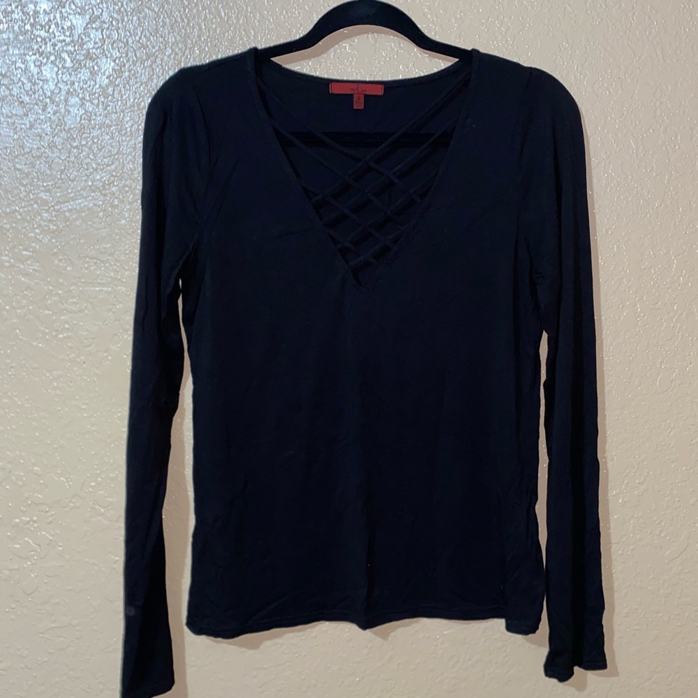 Crisscross Long-Sleeve
